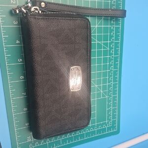 Black Leather Wristlet Wallet